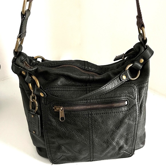 🔥🔥 Tommy Hilfiger Black Genuine Leather Handbag Cross Body Style - Picture 1 of 16